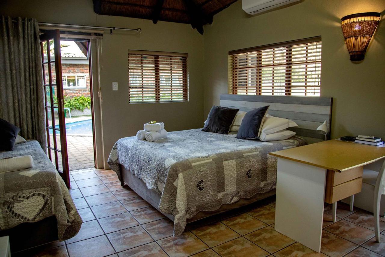Melsetter'S Guesthouse Bloemfontein Ngoại thất bức ảnh