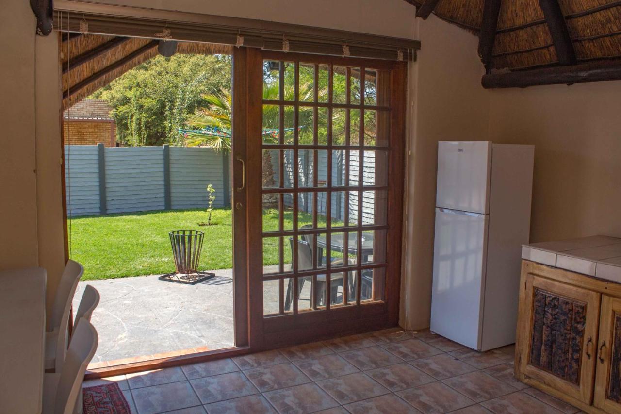 Melsetter'S Guesthouse Bloemfontein Ngoại thất bức ảnh