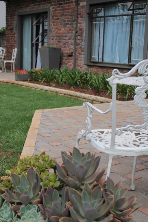Melsetter'S Guesthouse Bloemfontein Ngoại thất bức ảnh