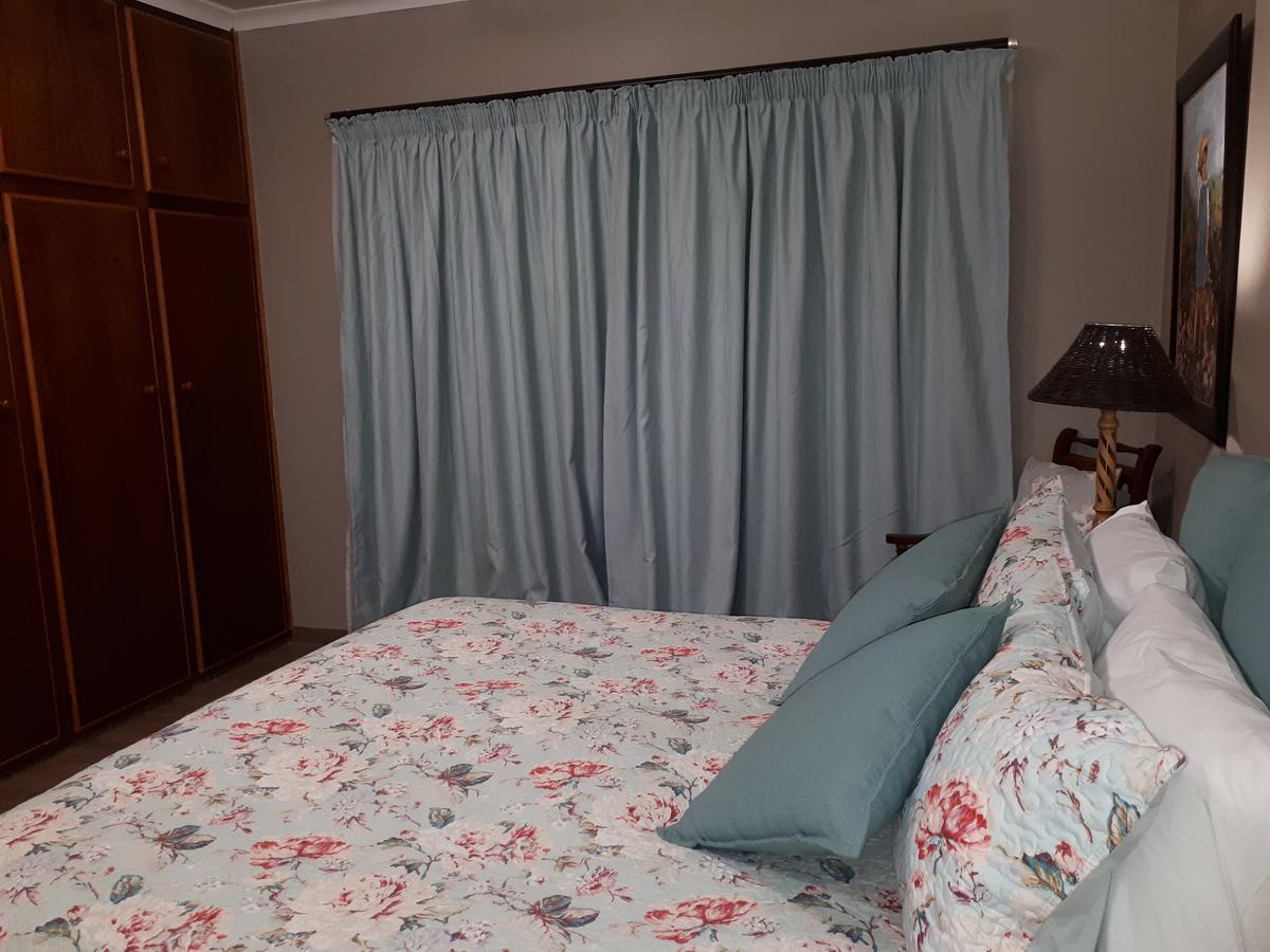 Melsetter'S Guesthouse Bloemfontein Ngoại thất bức ảnh
