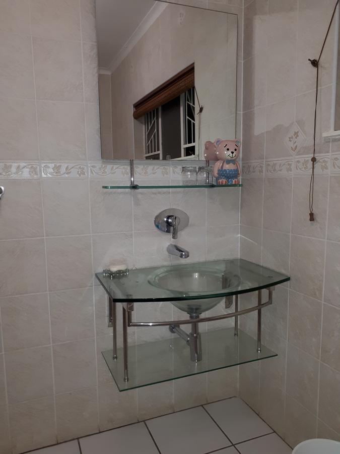 Melsetter'S Guesthouse Bloemfontein Ngoại thất bức ảnh