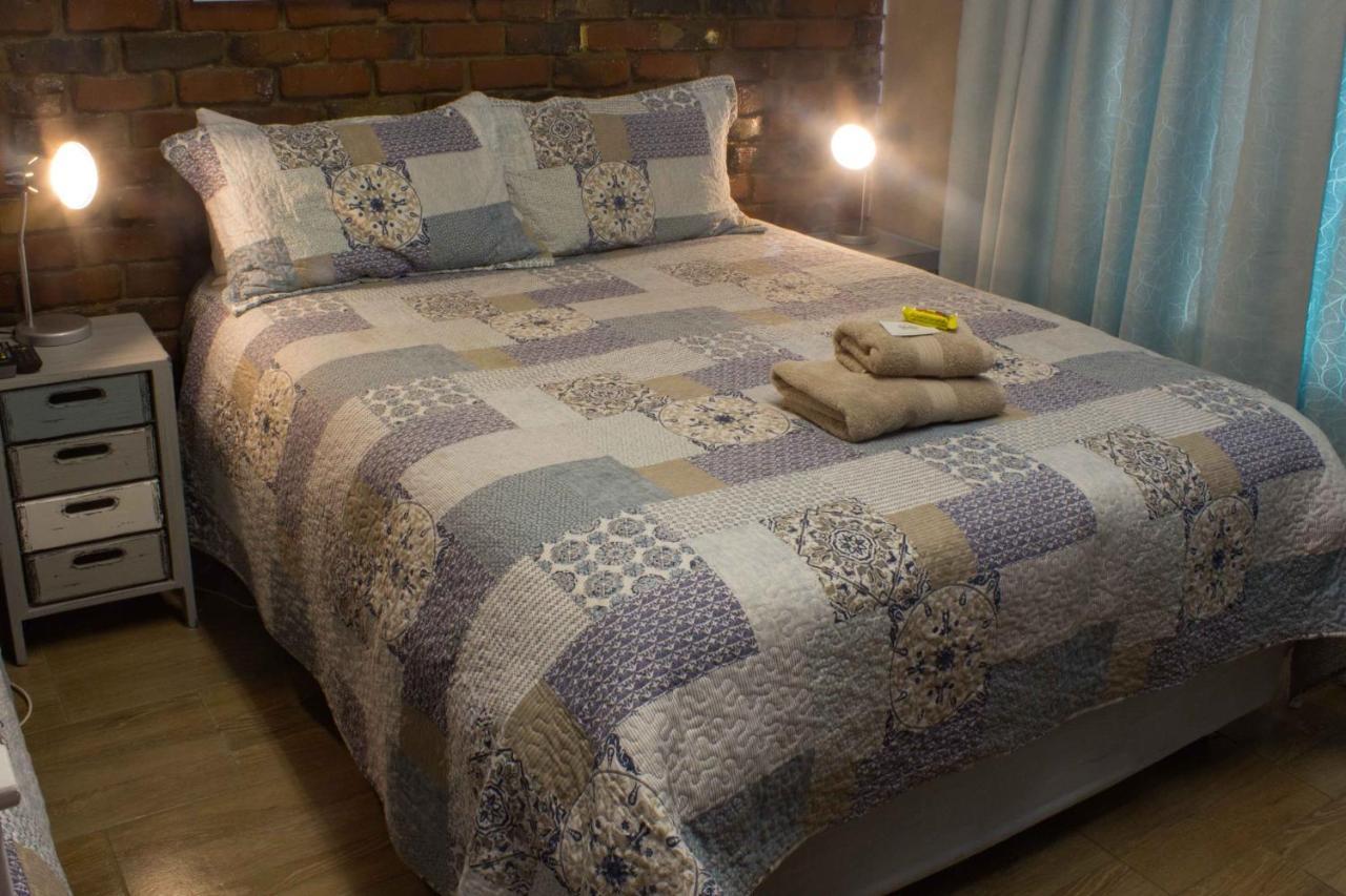 Melsetter'S Guesthouse Bloemfontein Ngoại thất bức ảnh